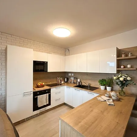 Thurzovka Near Center Apartamento Košice
